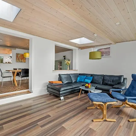 Adam - 1-5km To The Inlet By Interhome Holiday home